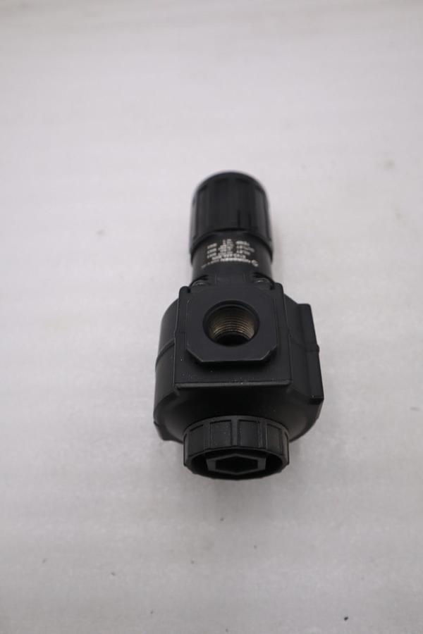 Used Norgren R74G-4AK-RMN 300PSIG Regulator STOCK H1168A