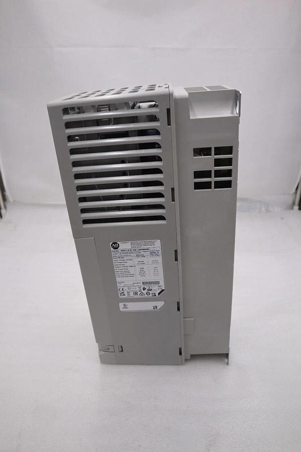 NEW Allen-Bradley AB 20G11NC022JA0NNNNN New In Box STOCK 4938