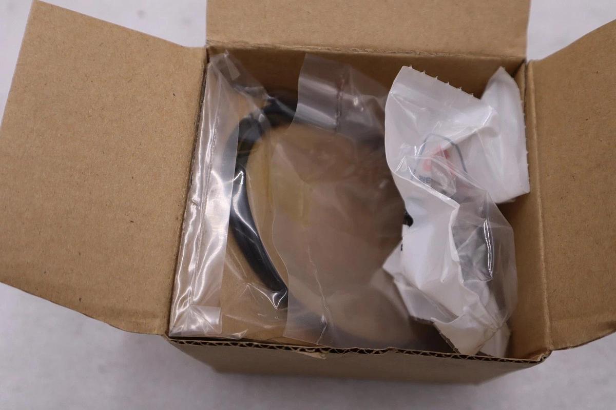 Used EMERSON R2P100X0032 / R2P100X0032 - NEW IN BOX - STOCK GF232A