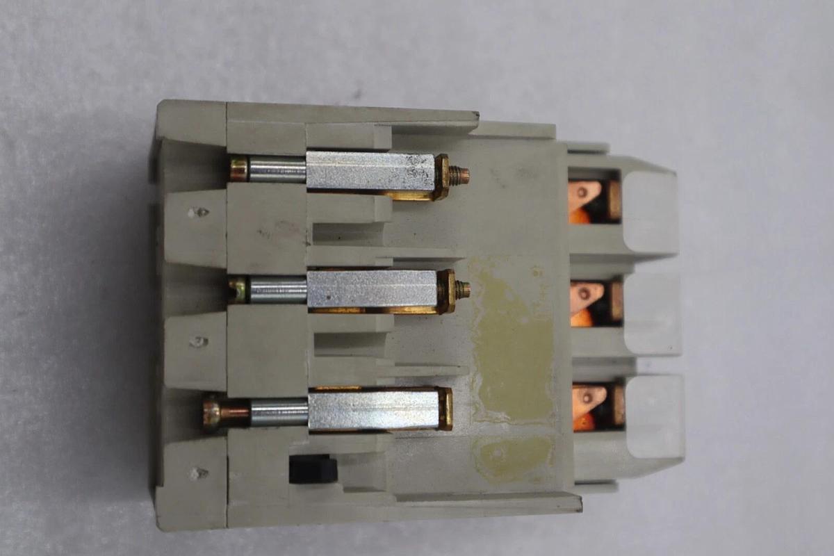 TELEMECANIQUE LB1-LC03M MODULE STOCK  #K-3625