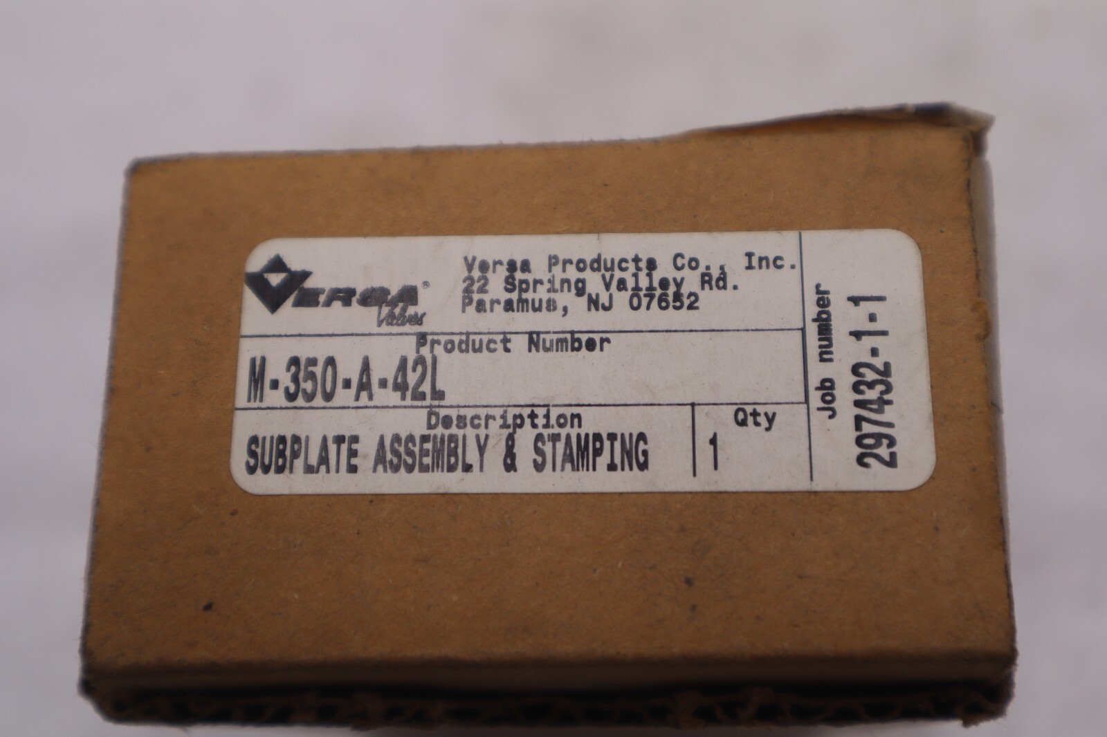Used Versa M-350-A-42L Pneumatic Valve Subplate Assembly STOCK K-3579