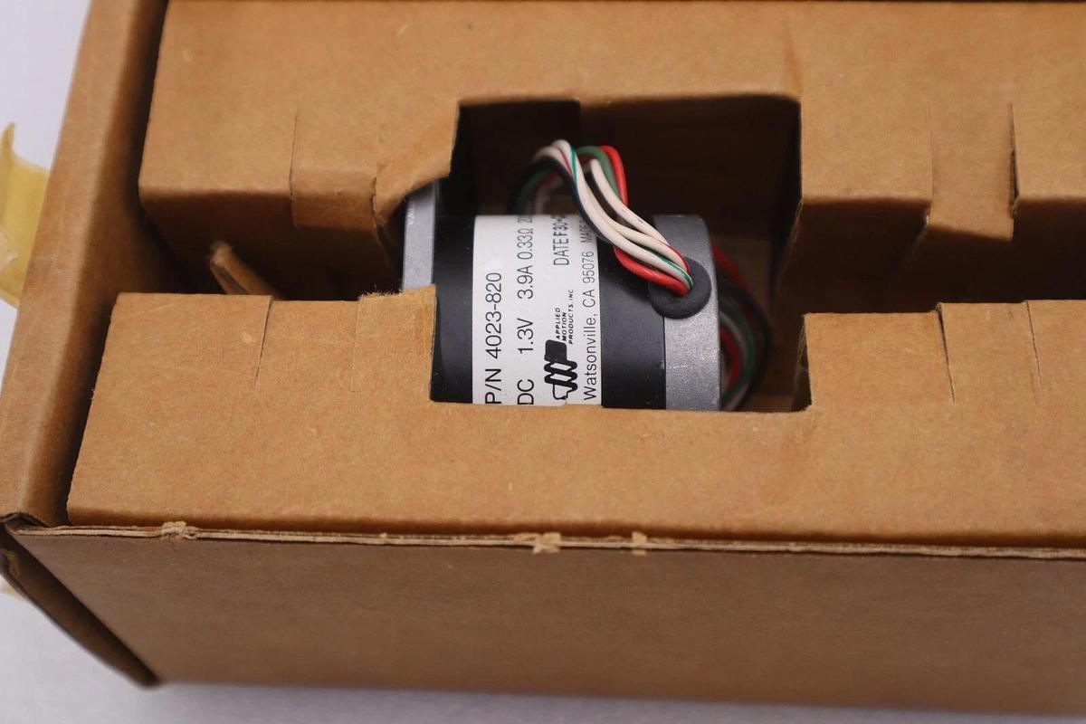 Used APPLIED MOTION 4023-820 1.3V 3.9A STEPPER MOTOR STOCK #K-1799