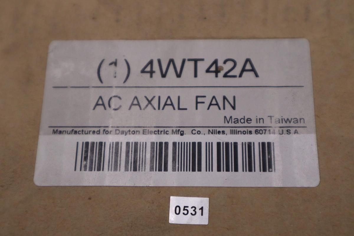 Used DAYTONA 4WT42A AC AXIAL FAN STOCK #GF-676A