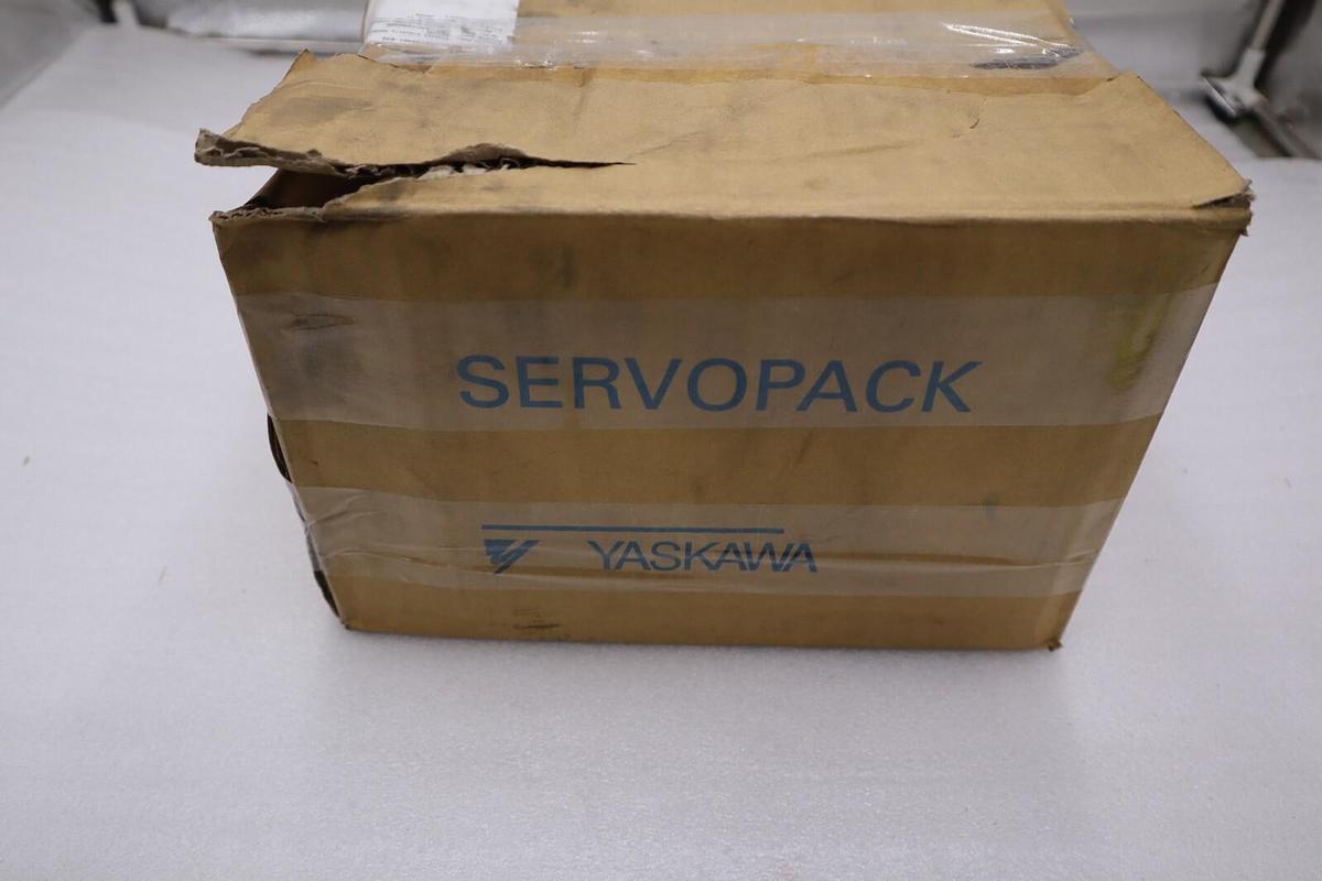 Used YASKAWA ELECTRIC SGDV-5R4D11A002000 SERVO DRIVE NEW IN BOX STOCK H134