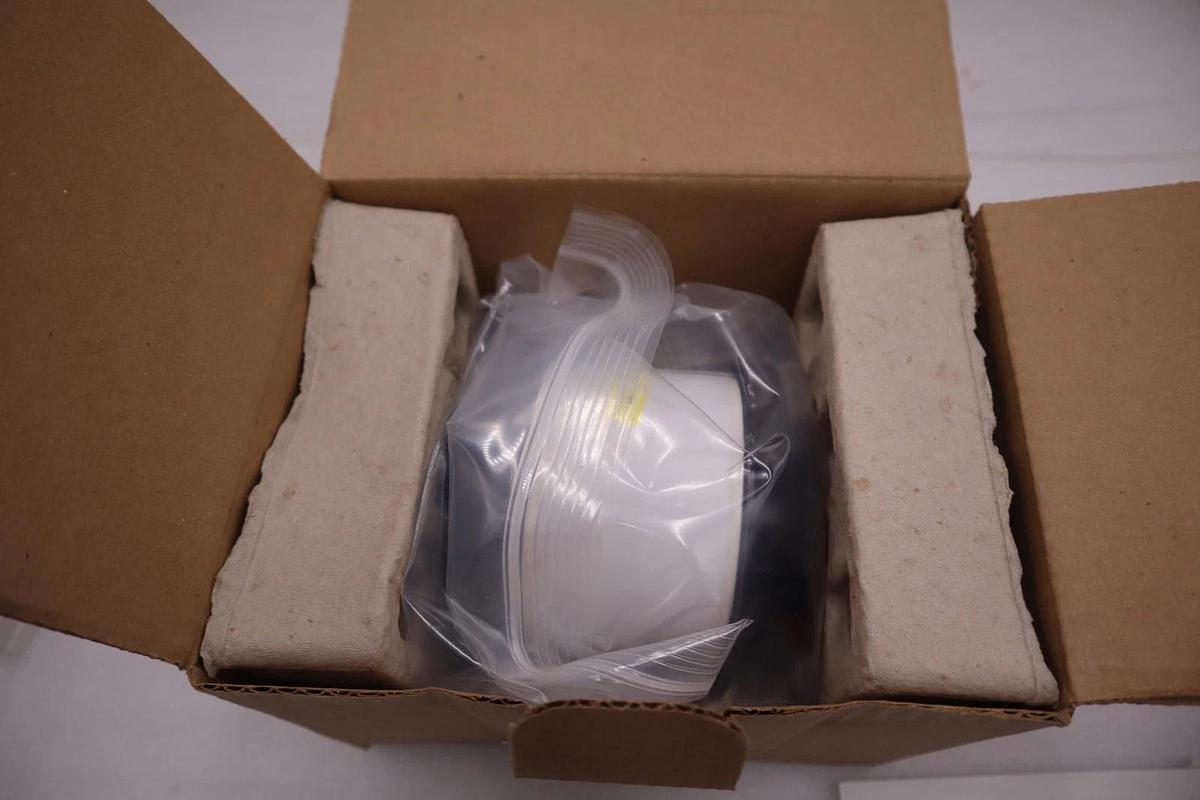 NEW OPEN BOX Brady B30C-2250-595-WT 2.25”x100’ TAPE STOCK H369