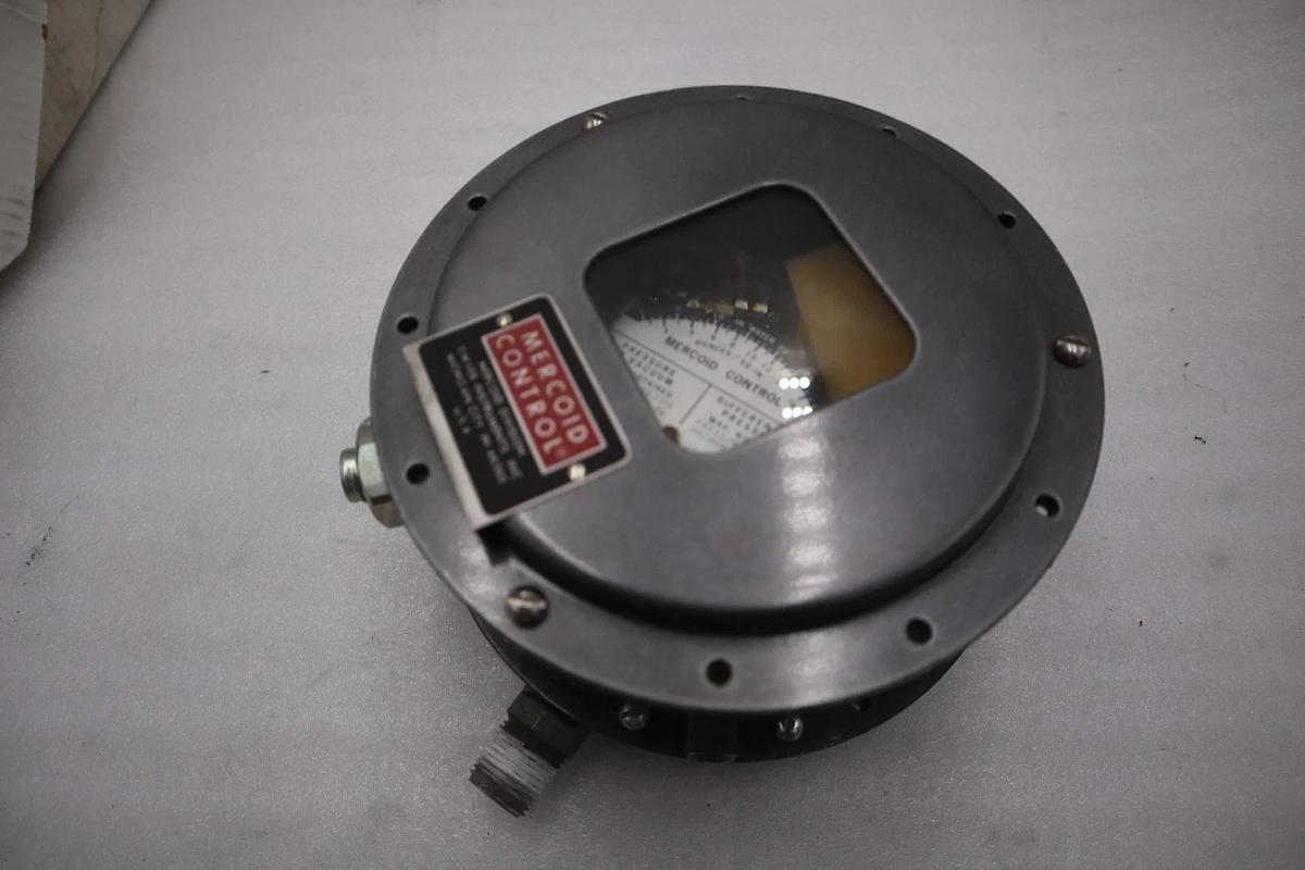 Used DWYER MERCOID CONTROL PRESSURE SWITCH DWYER PRLW-3-P1 / PRLW3P1 (NEW) #5181CC