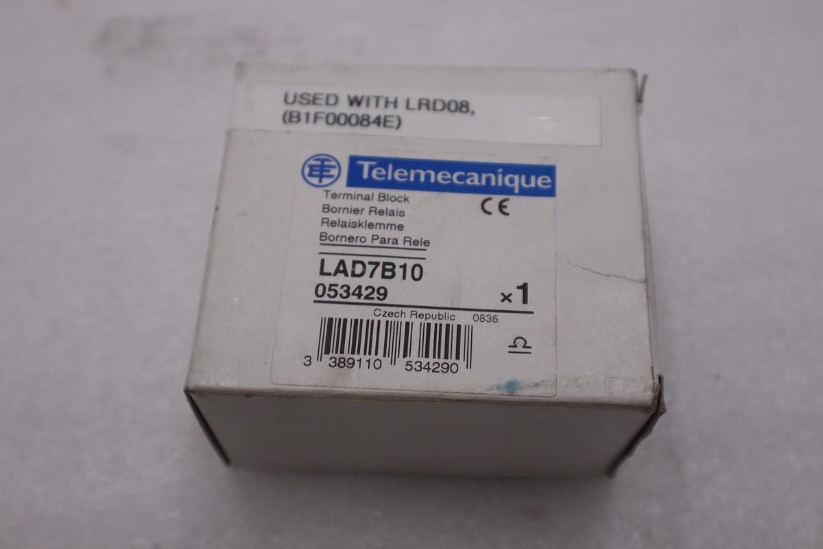 Used TELEMECANIQUE LAD7B10 TERMINAL BLOCK STOCK #G-102B