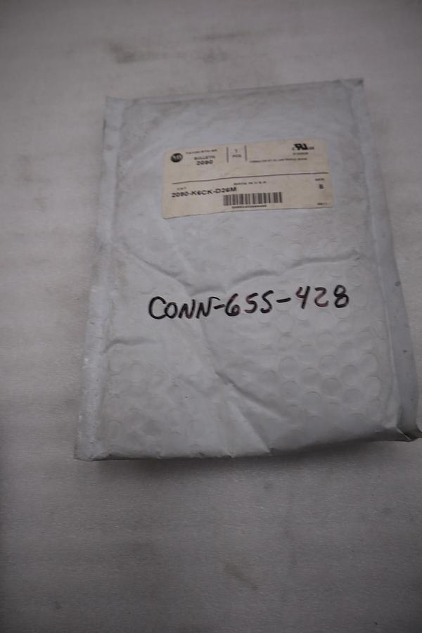 LOT OF 2 - ALLEN BRADLEY 2090-K6CK-D26M SER.B CONNECTOR - STOCK GF291A