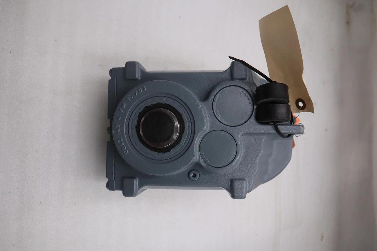 Used NEW SEW EURODRIVE FA47/G AM56 GEAR REDUCER 150.06:1 - STOCK SGF113