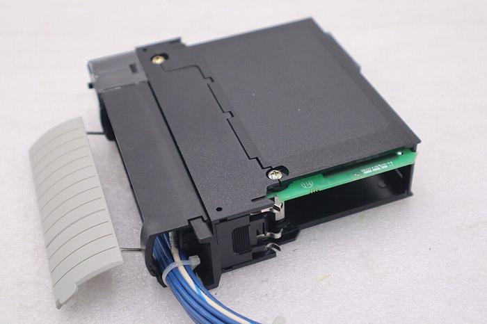 Used ALLEN BRADLEY AB 1756-IB16 /A ControlLogix 16 Point D/I Module STOCK B-1306