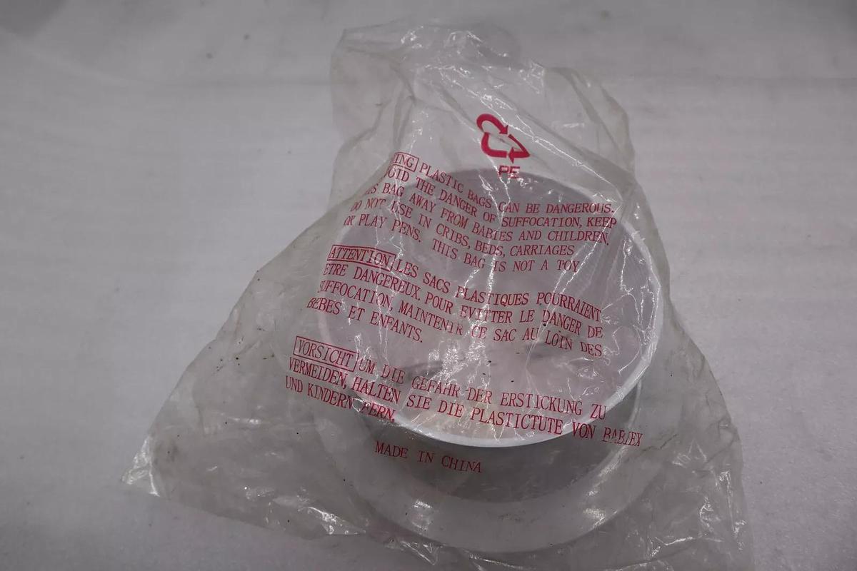 Used LOT OF 3 Juno Lighting V3024W-WH 6 In. White Recessed Conical Baffle Trim #4870