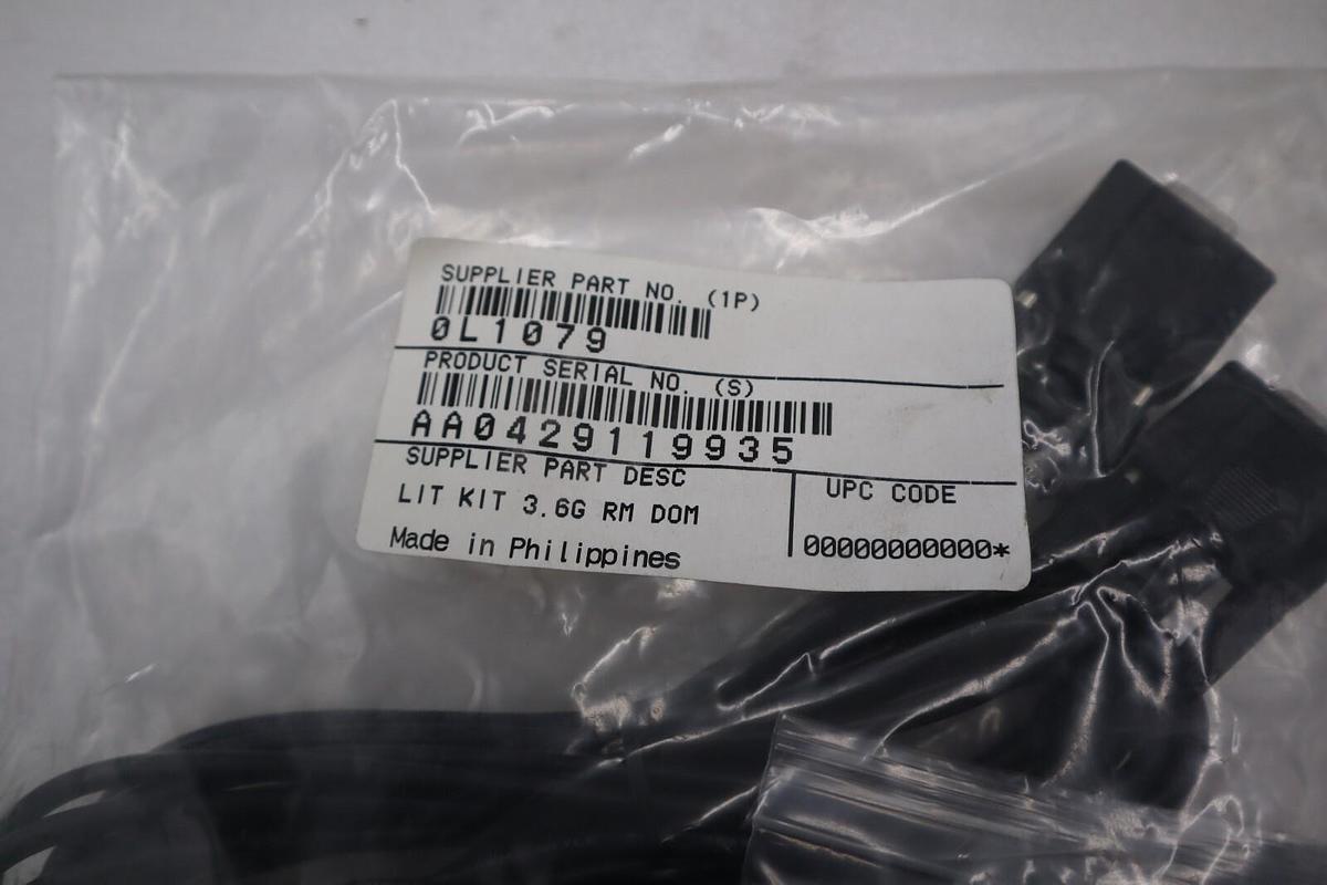 NEW APC 0L1079 LITKIT 2URM DOM For SmartUPS 1500 STOCK 530-B