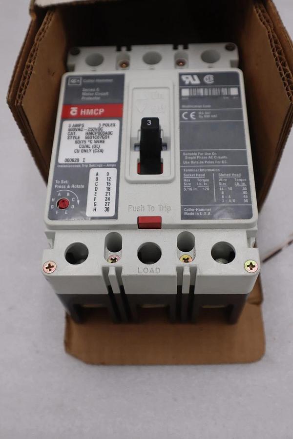 Westinghouse HMCP003A0C Circuit Breaker 3A 3-Pole 600VAC STOCK 1400CC