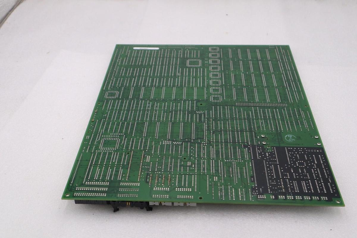 Used KULICKE AND SOFFA MOTHERBOARD 410-0070-1 230-0042-1 STOCK #2697