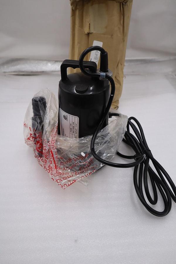 PRO PUMP Submersible Pump 1/4 HP 120 Volt 133.1720000315 STOCK H1177