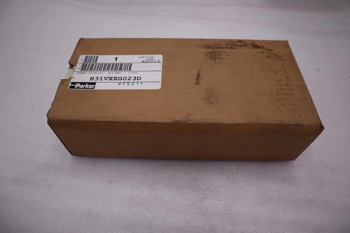 Used PARKER H31VXXG023D SOLENOID VALVE BASIC SERIES 5599-2 SIZE 3 - STOCK 3000CC