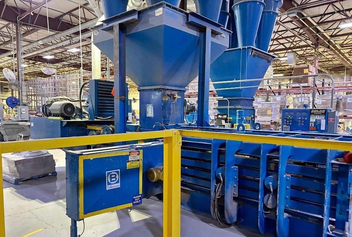 Used BALEMASTER HORITZONTAL AUTO TIE BALER 44100GL-10 TWIN 50 HP MOTORS 10" CYLINDER