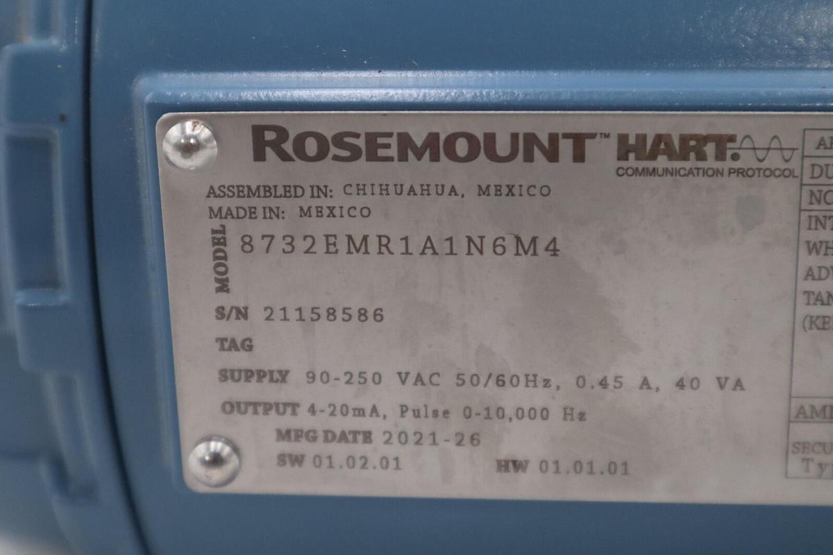 Used ROSEMOUNT TRANSMITTER MODEL C1151GP3E12M1B1C6 NEW UNIT STOCK 5589A