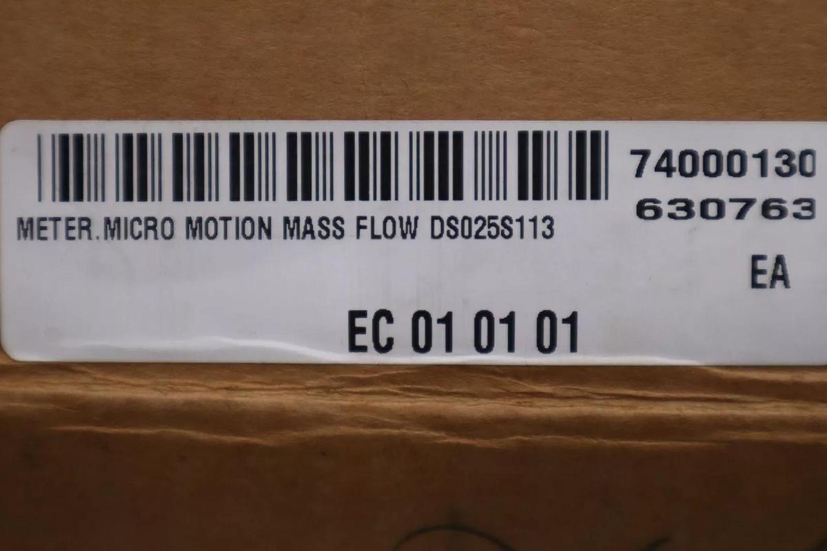 Used EMERSON DS025S113 / DS025S113-RFT97 MICRO MOTION MASS FLOW NEW SYSTEM STOCK G373