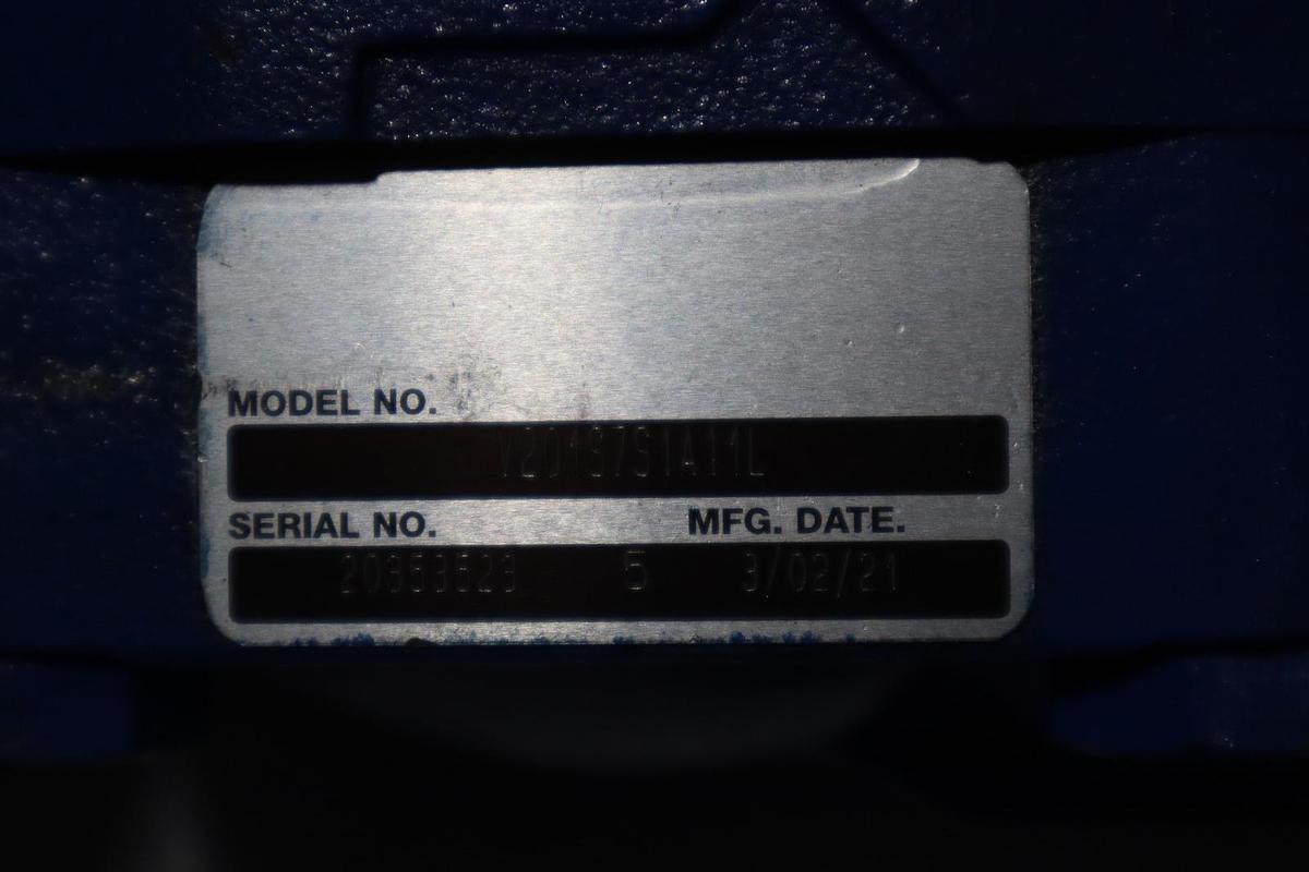 Used Vickers V201S7S1A11L Hydraulic Pump - STOCK SGF72