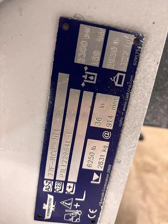 Used 12,000 POUND HYSTER S120FTPRS FORKLIFT WITH 72" CASCADE CLAMP