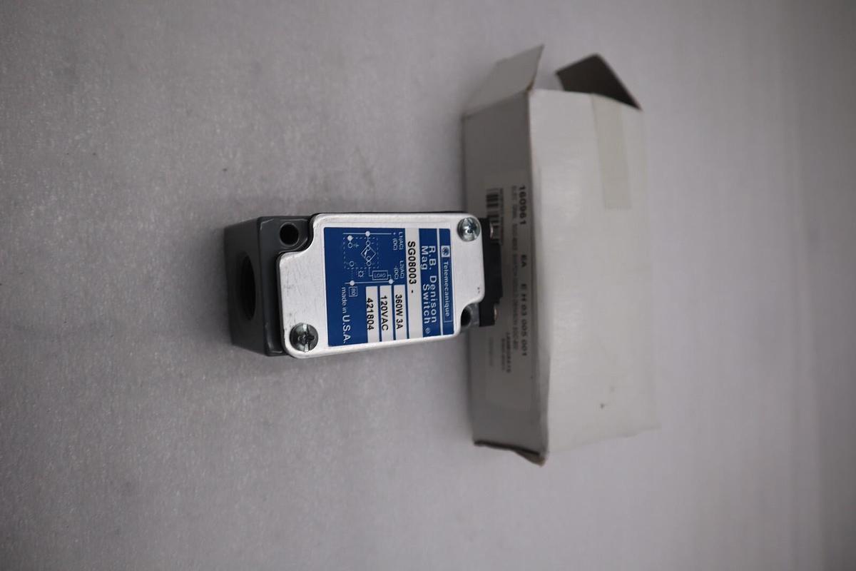 Used NEW OPEN BOX Telemecanique RB Denison Mag Switch SG08003 STOCK G729A