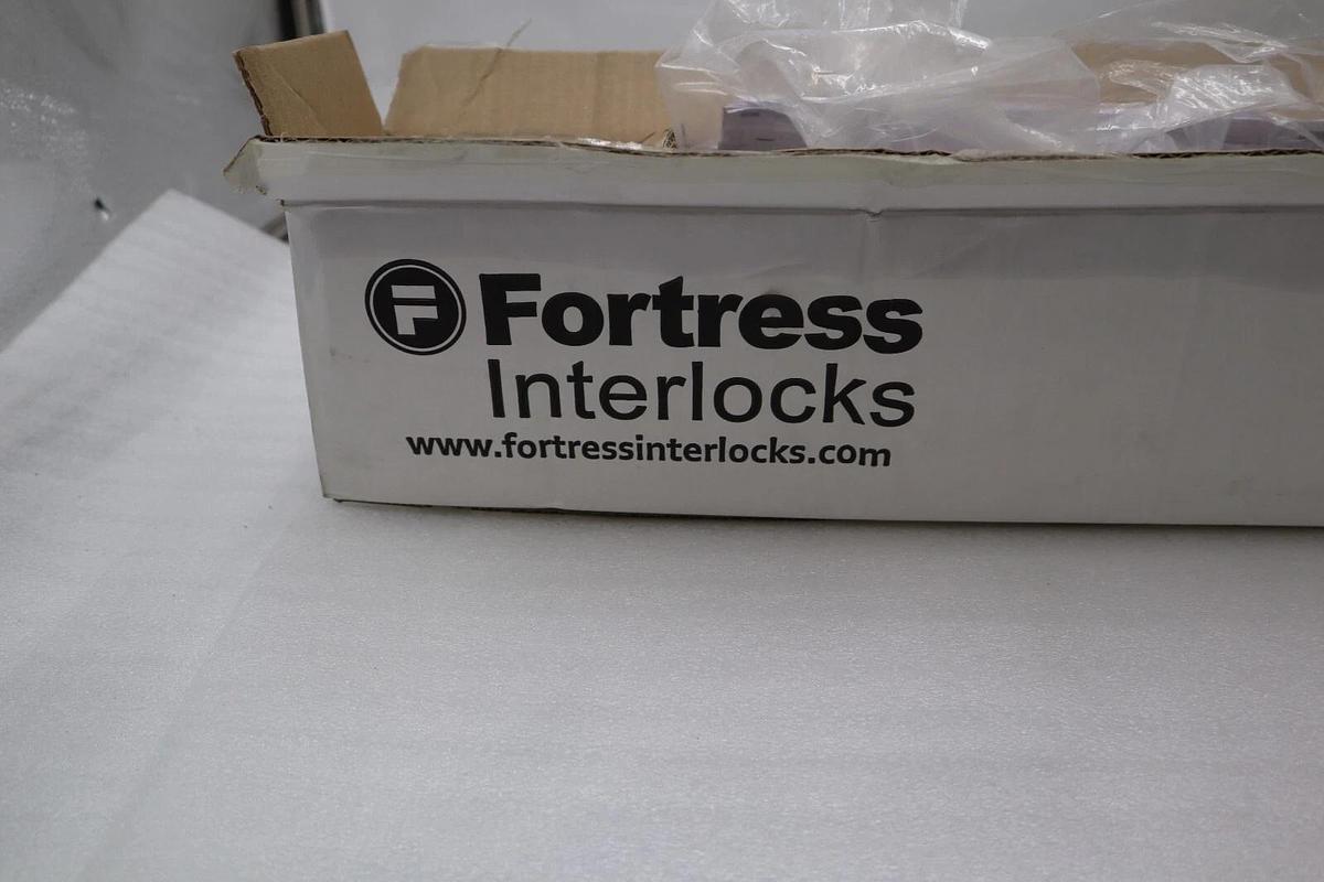 FORTRESS INTERLOCKS ITM-00571758 PART NO C6SKL12LL411L00B0WNT04697F200 #2555C