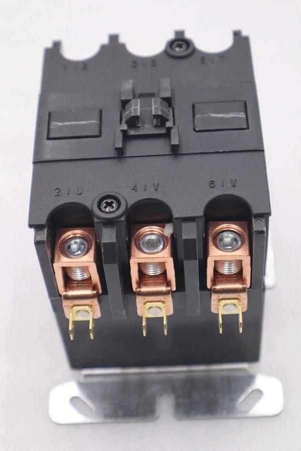 Used Honeywell DP3075C 5014 Definite Purpose Contactor, 3 Pole, 75Amp #K-2696