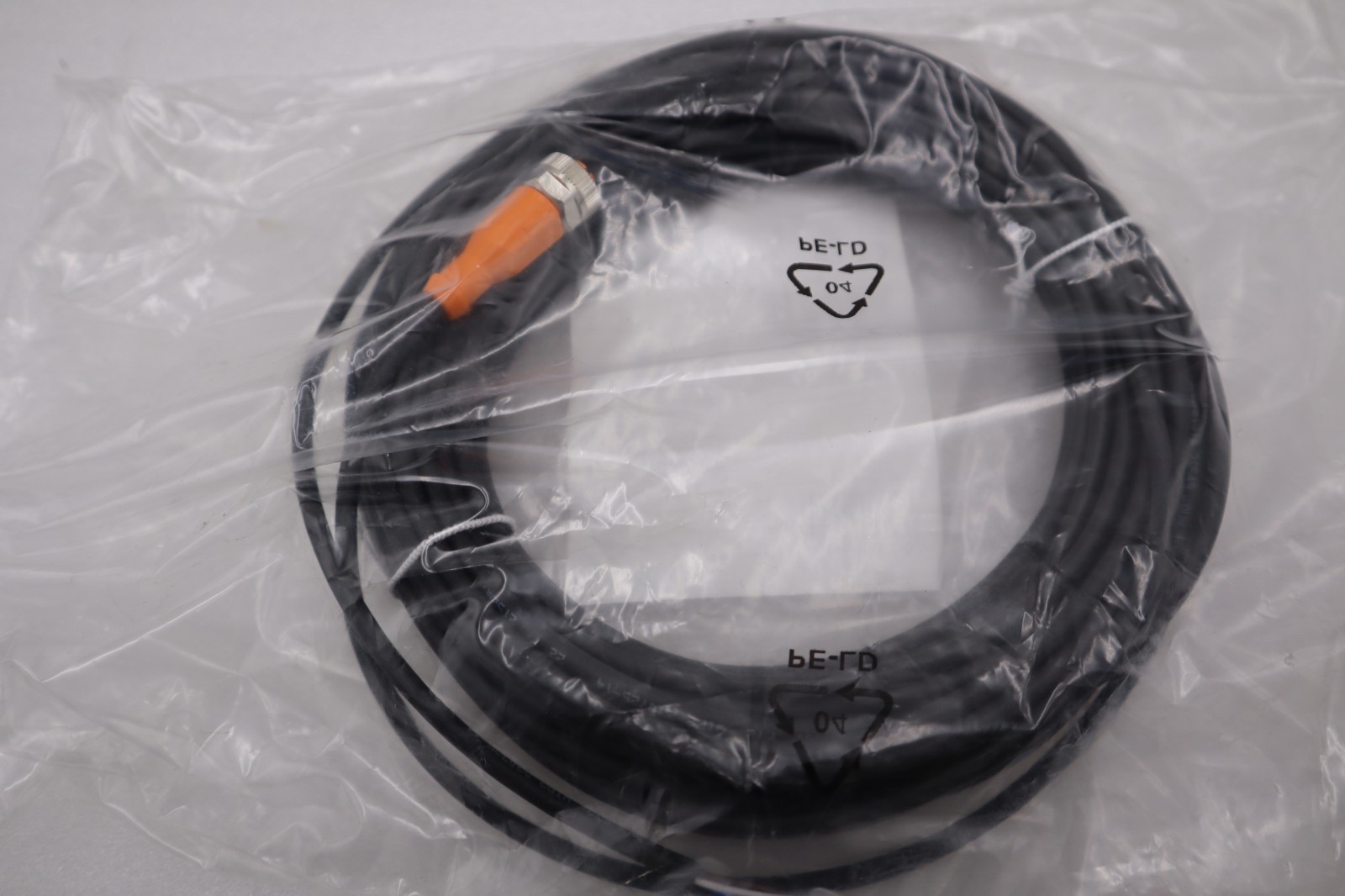 NEW IFM EFECTOR EVC082 ADOGH040MSS0015H04 NSMP STOCK H1049