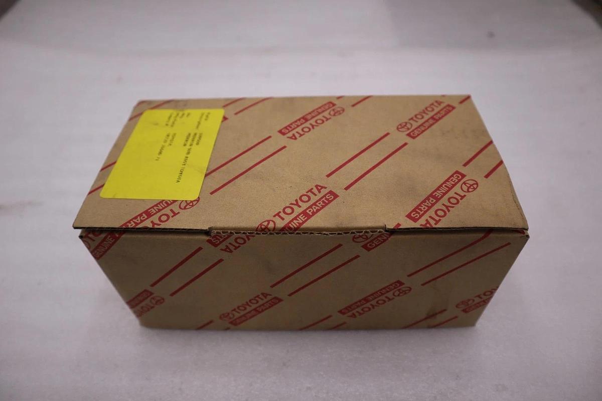 Used SET OF 2 - Toyota Forklift Mirror 58720-26600-71 - NEW IN BOX - STOCK 3841CC