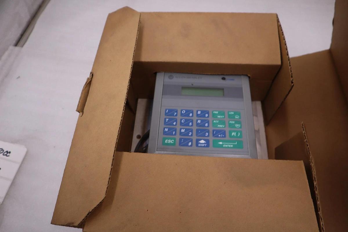 ALLEN BRADLEY 1747-DTAM-E SER. D F/W 3.04 - NEW IN BOX - STOCK 5237CC