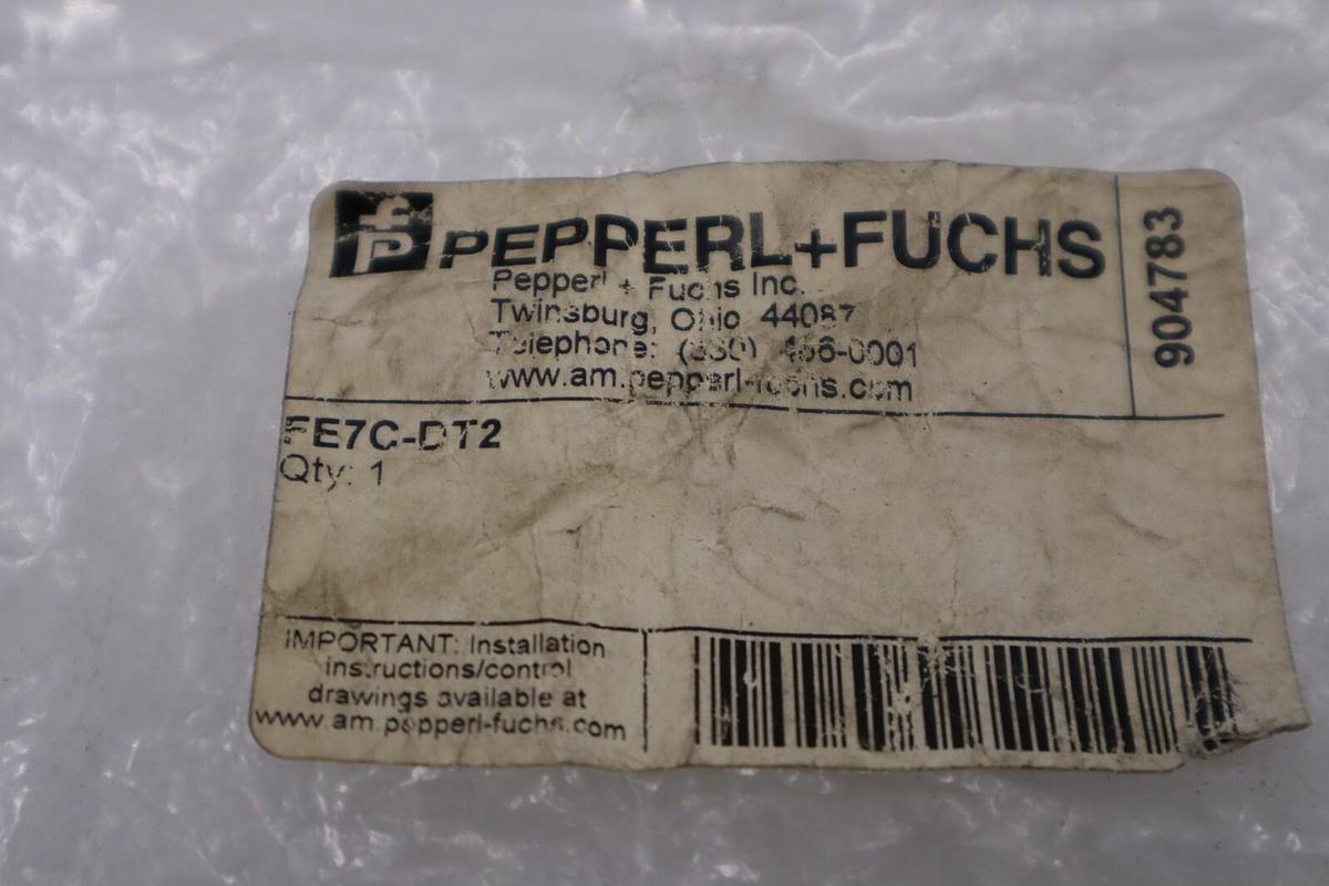 NEW PEPPERL FUCHS FE7C-DT2V PHOTOELECTRIC SENSOR STOCK 5882