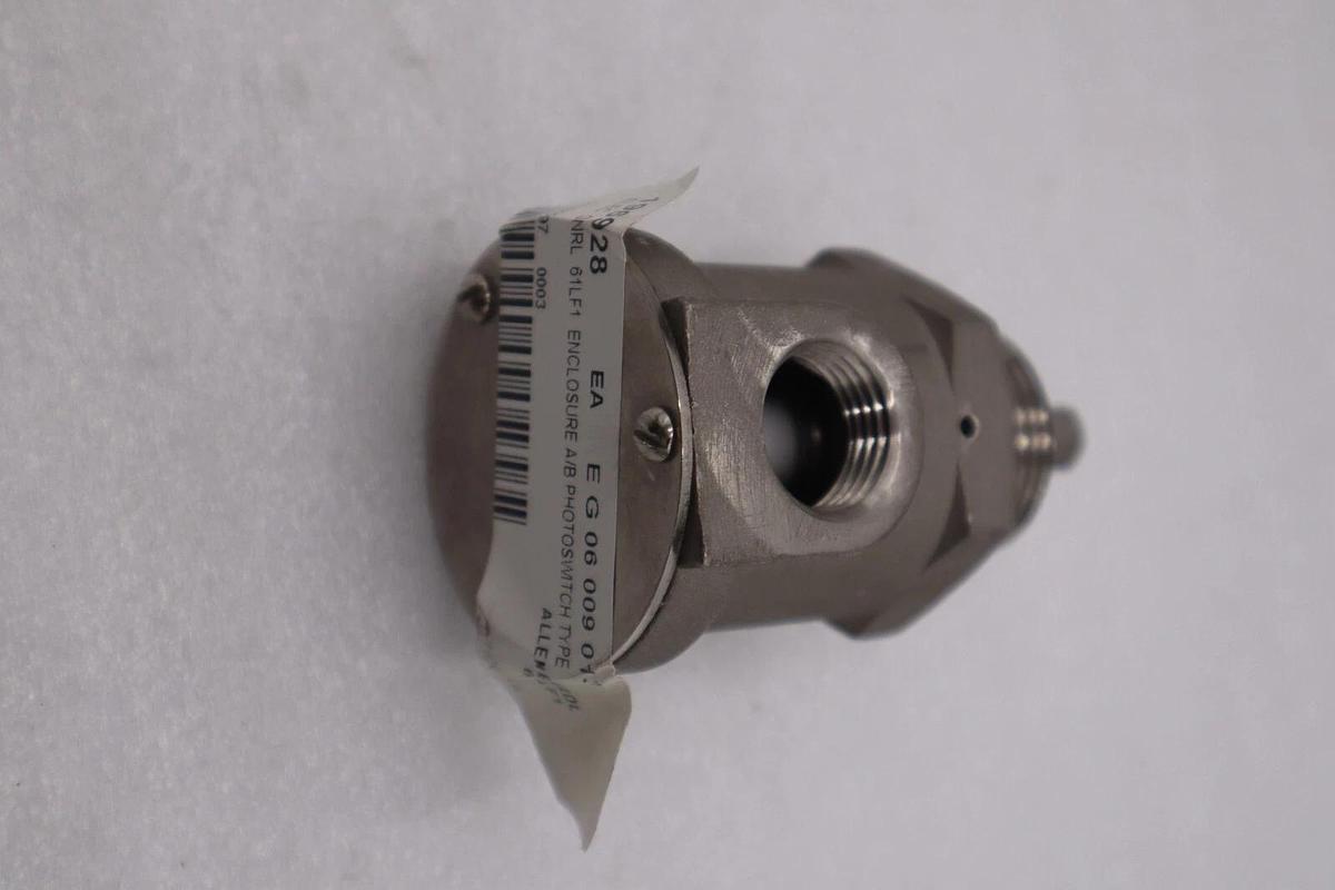NEW ALLEN BRADLEY PHOTOSWITCH SINGLE PROBE HOUSING #316 SS  61LF1-1000M #G742A