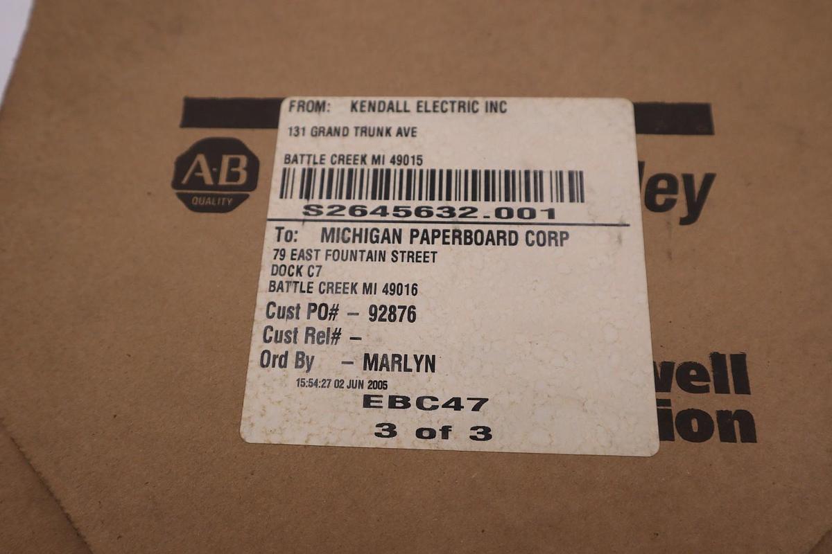 Used AB NEW OPEN BOX ALLEN BRADLEY WIRED CABLE 1492-ACABLE025F AB STOCK CC177
