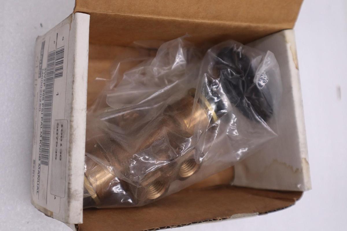 Used PARKER M00020250 GEAR PUMP STOCK #G-48B