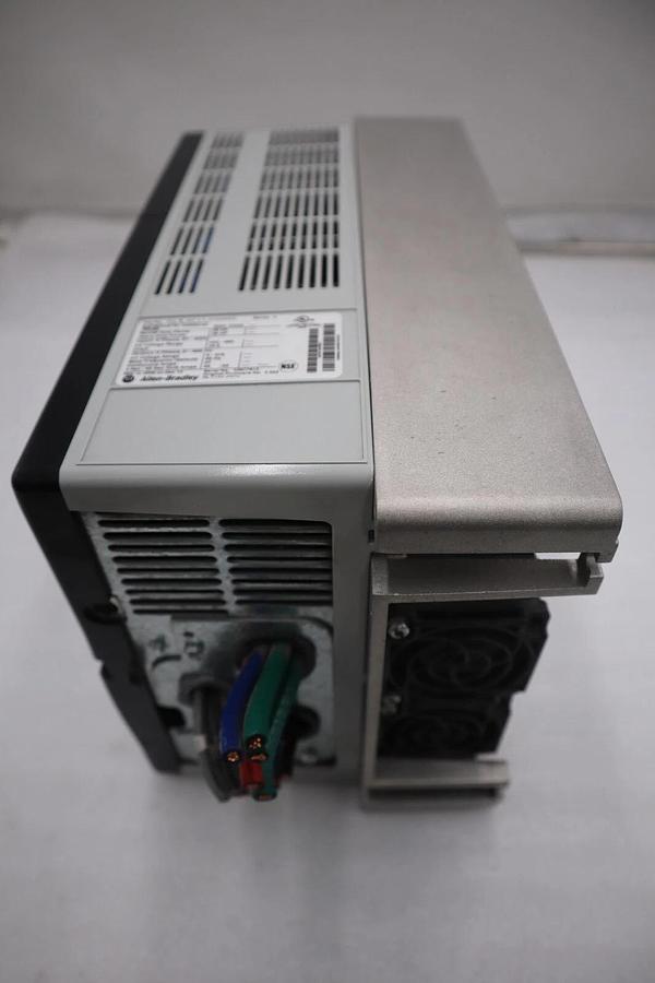 Used 25 HP Allen-Bradley 20AE027A0AYNNNC0 Series A Drive 25HP 3Ph 0-600V STOCK 1803B