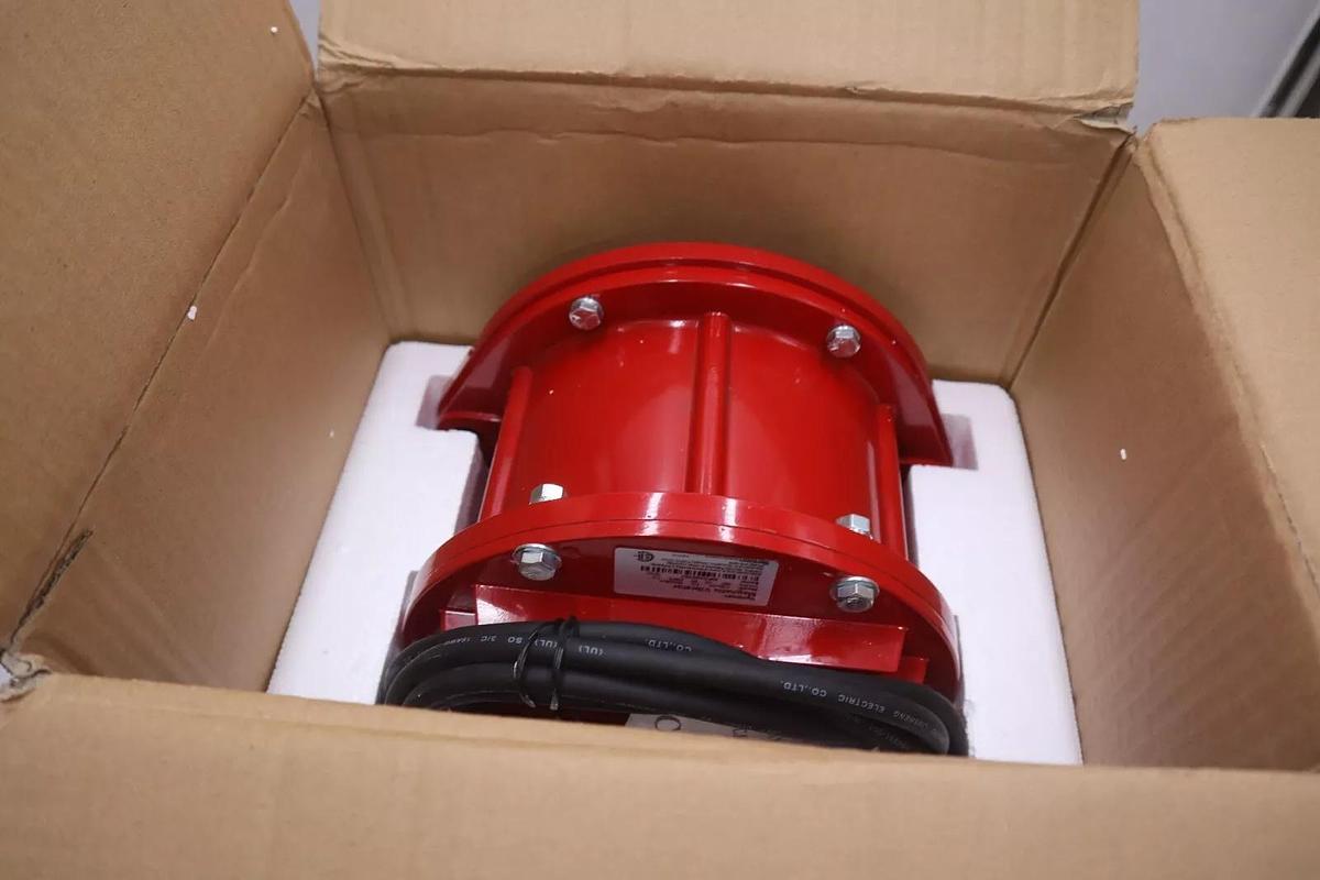 FMC Technologies Syntron Magnetic Vibrator V-50-D1 115V NEW IN BOX STOCK G442