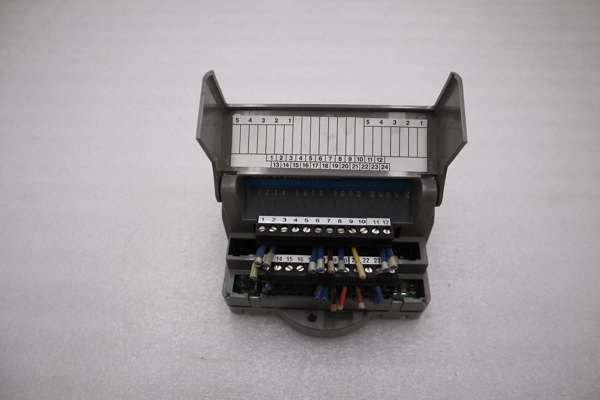 Used DANAHER MOTION M.1017.3095 R3 / M10173095 R3 GIDDINGS & LEWIS MODULE #6042