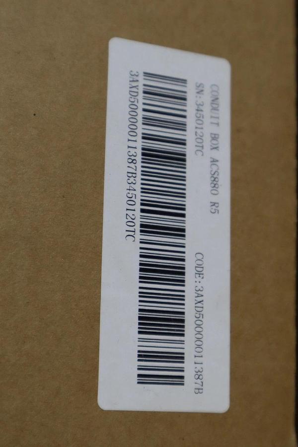 NEW OPEN BOX  ABB ACS880-01-077A-5 Frequency Converter STOCK S-700