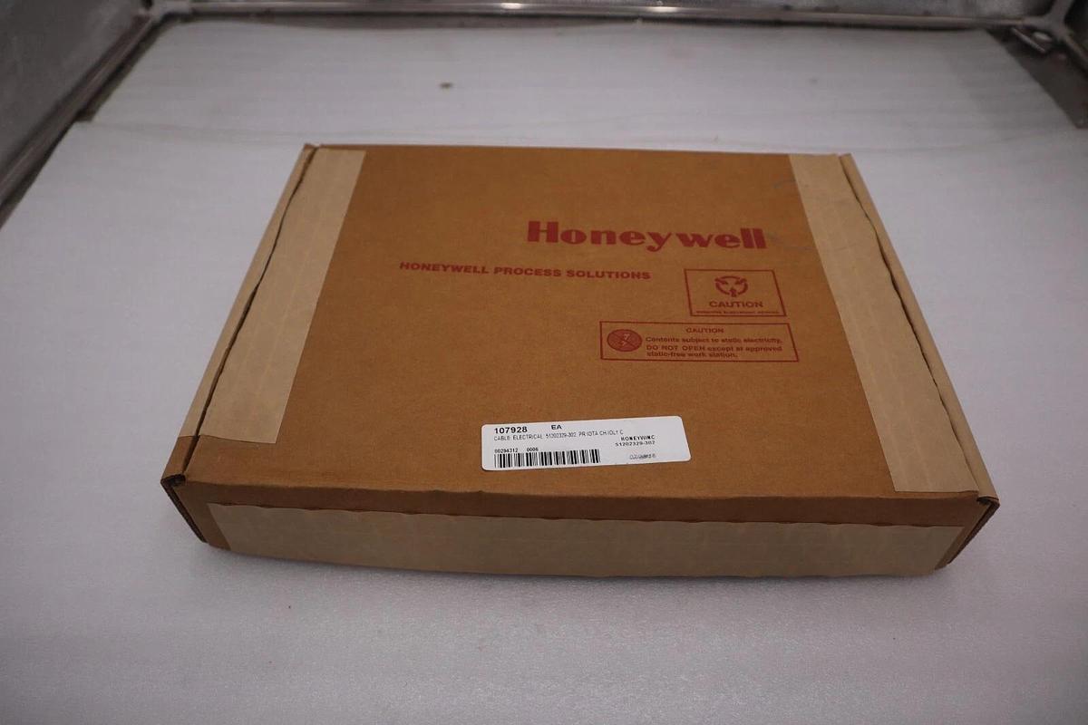 NEW OPEN BOX Honeywell 51202329-302 Input Output Link Cable STOCK G605