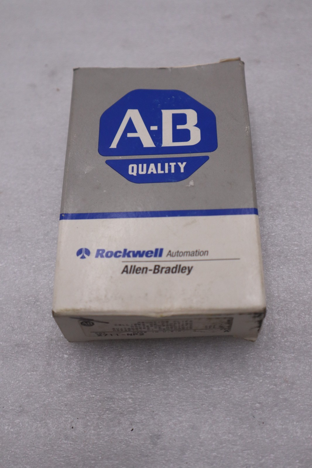 Used ALLEN BRADLEY 2711-NP2 SERIES A STOCK #GF-700A