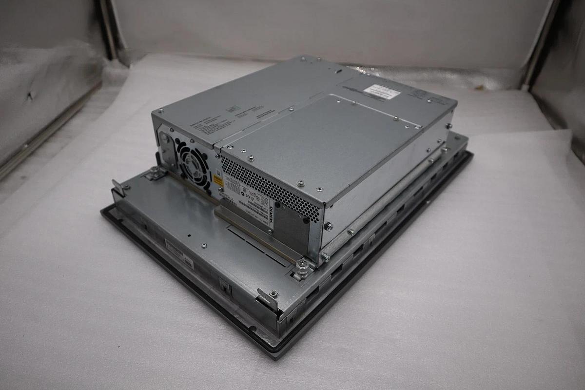 Used SIEMENS 6AV7892-0AD10-0AC0 SIMATIC HMI COMPUTER IPC677C STOCK H1710