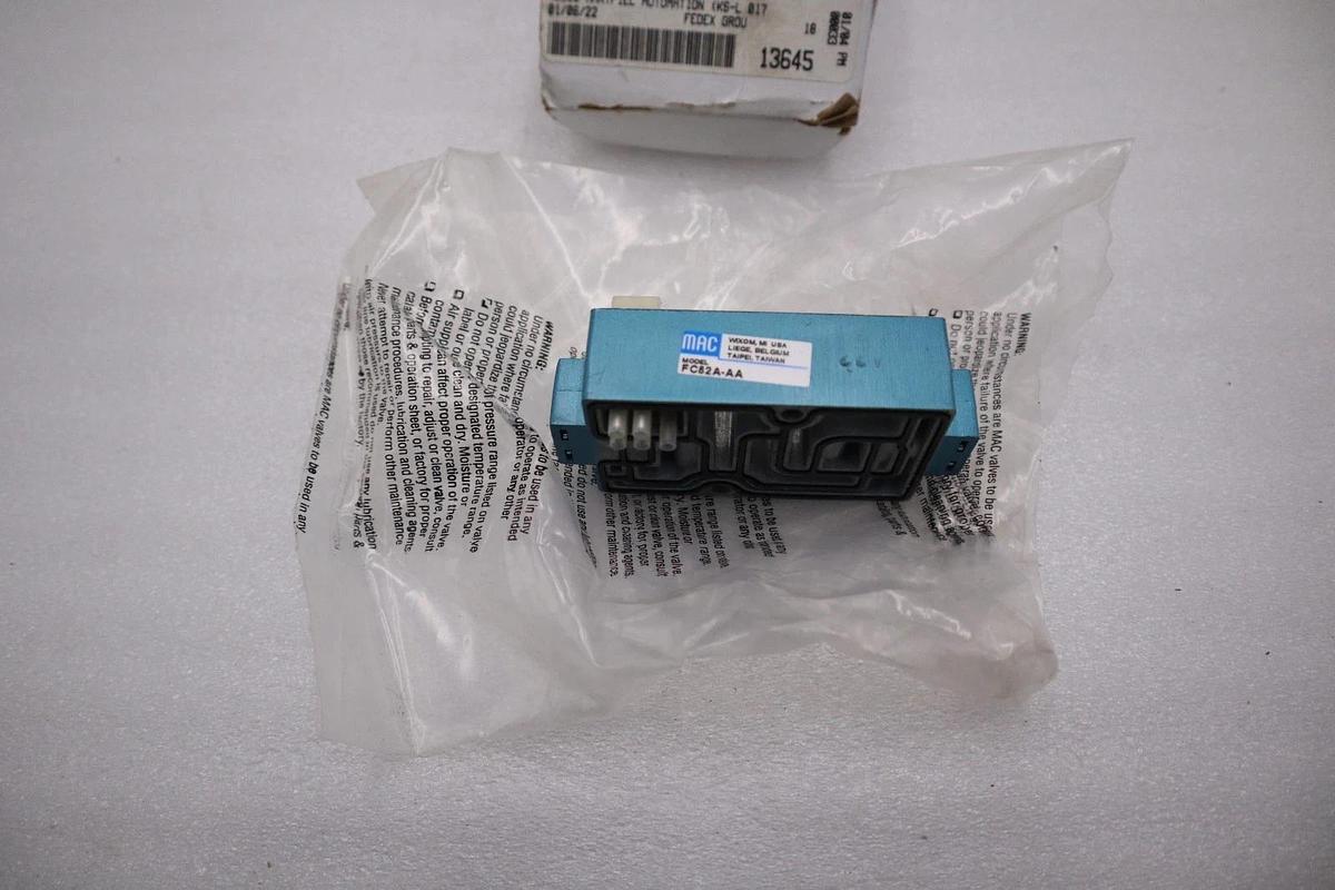 NEW OPEN BOX Mac FC82A-AA Manifold Valve STK H1313A