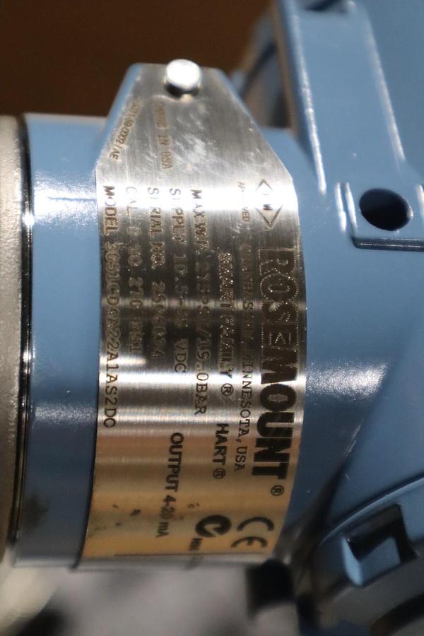 Used Rosemount Pressure Transmitter 1199DNB20APFW71DAA1C NEW IN BOX STOCK HS37