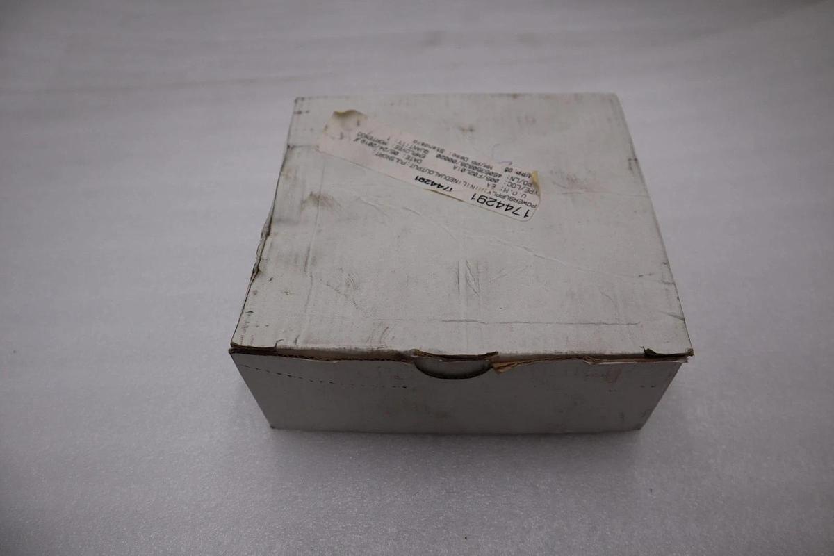 Used PULS ML30.106 DC Power Supply Plastic Switching STOCK H866A