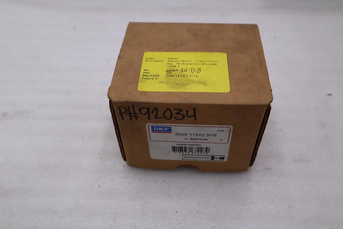 NEW IN BOX - SKF SNW113X2.3/16 BEARING ADAPTER SLEEVE - STOCK 3010CC