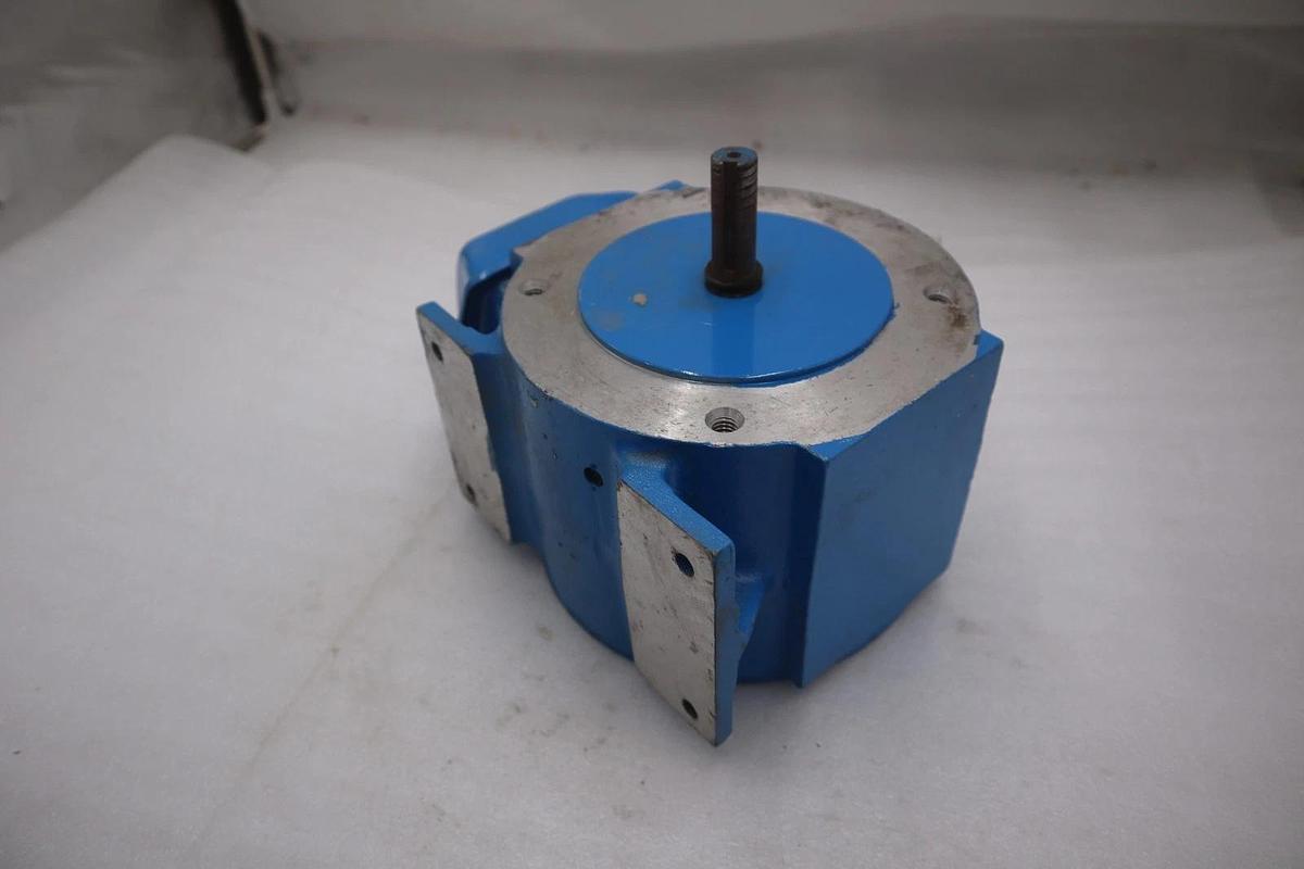 AVTRON M628A-1D-240-C PULSE GENERATOR - NEW OPEN BOX - STOCK GF923