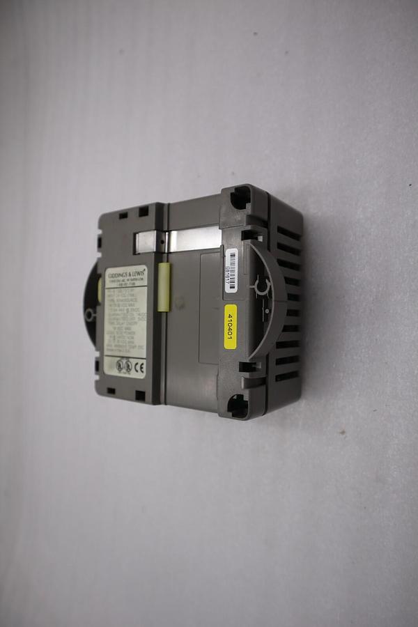 Used Giddings & Lewis M.1300.7372 R1 Input Module 24VDC SINK/SOURCE STOCK 5179A