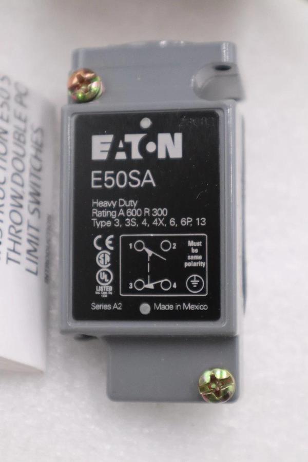 Used New OPEN BOX Eaton E50SA Switch Body Single Pole STOCK K-3963CC