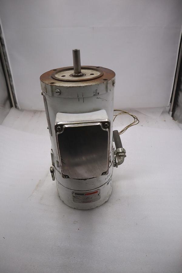 Used ALLEN BRADLEY BULLETIN 1329RS-HAOF518WKC INVERTER DUTY MOTOR #M-40